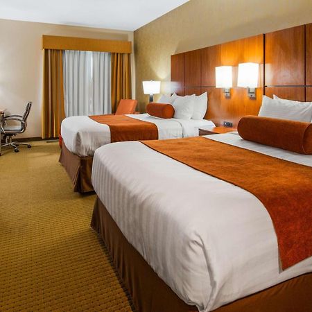 Best Western Plus Finger Lakes Inn&Suites Cortland Eksteriør billede