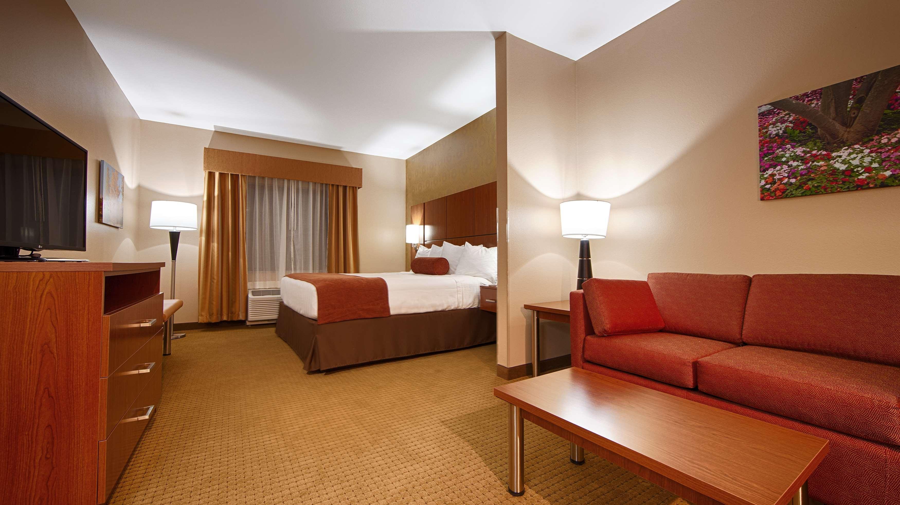 Best Western Plus Finger Lakes Inn&Suites Cortland Eksteriør billede