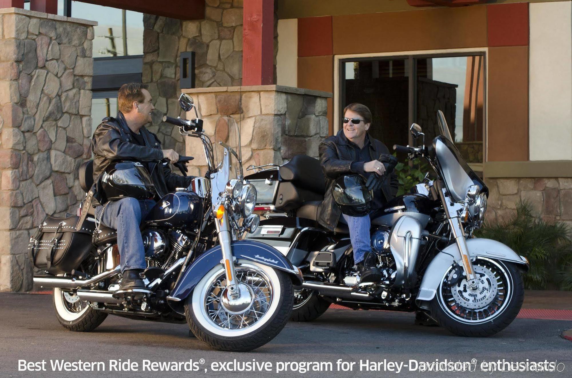 Best Western Plus Finger Lakes Inn&Suites Cortland Eksteriør billede